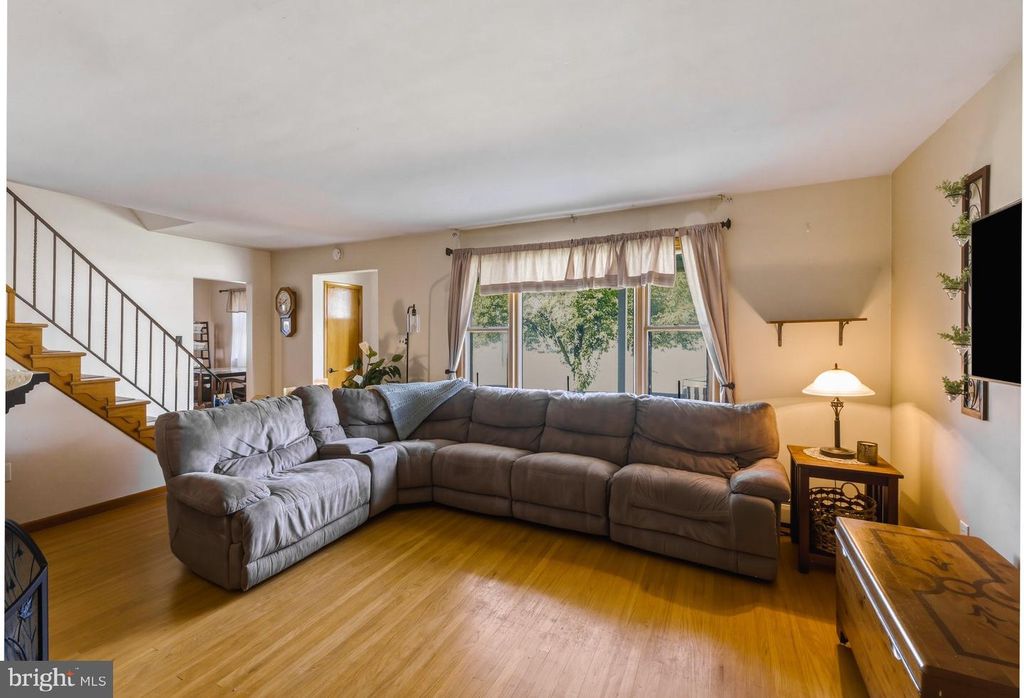 383 HESSIAN AVE, WEST DEPTFORD, NJ 08096 — photo 4