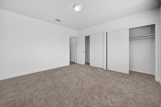 3804 E Kerckhoff Avenue, Fresno, CA 93702