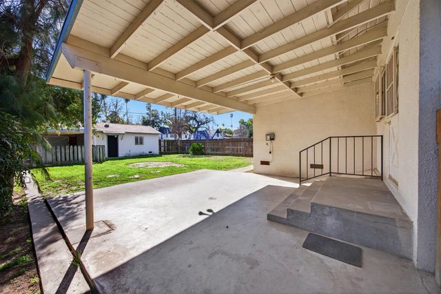 3804 E Kerckhoff Avenue, Fresno, CA 93702