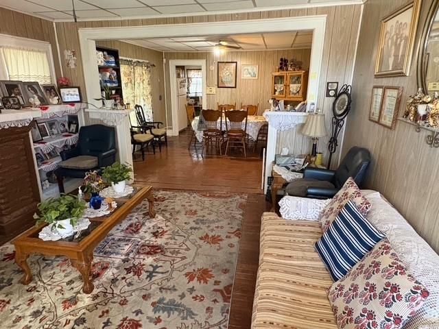 2013 NW 11th Street, Oklahoma City, OK 73106