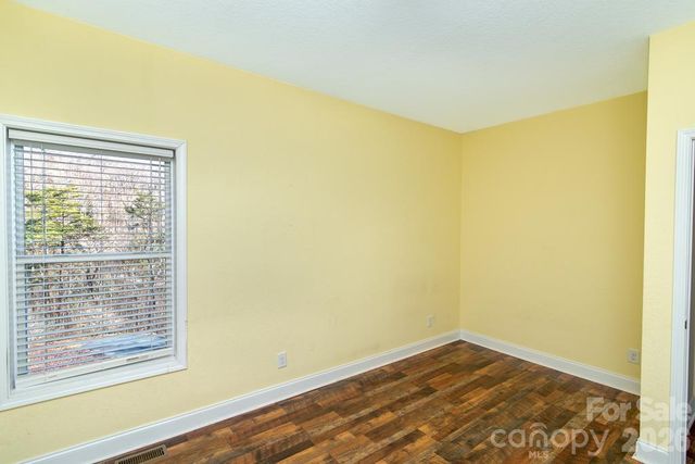 12 Chigger Ridge Road, Sylva, NC 28779