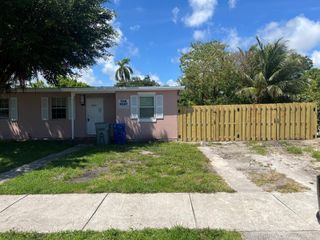 4721 NE 18TH Avenue 0, Pompano Beach, FL 33064
