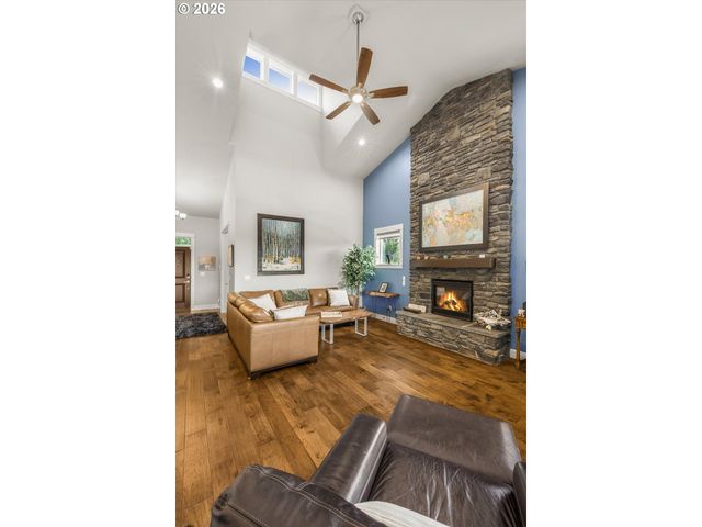 12379 Se 143RD Pl, Happy Valley, OR 97086