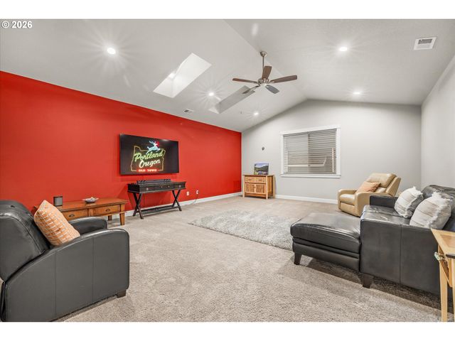 12379 Se 143RD Pl, Happy Valley, OR 97086