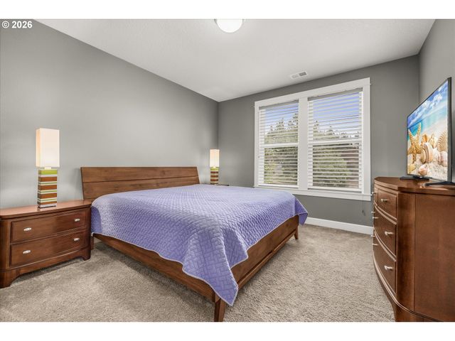 12379 Se 143RD Pl, Happy Valley, OR 97086