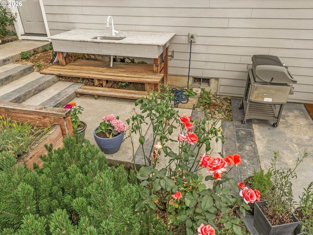 12379 Se 143RD Pl, Happy Valley, OR 97086