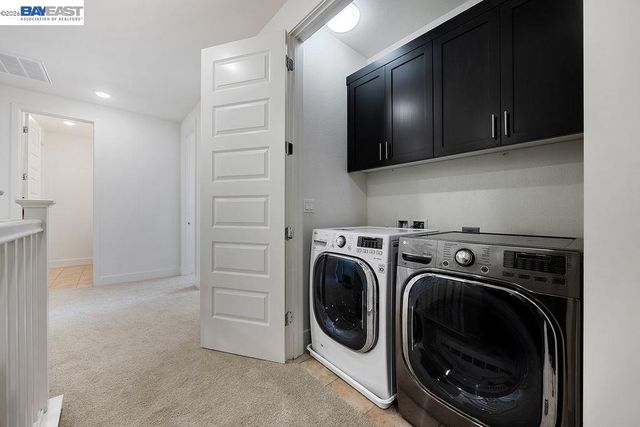 2729 5Th St, Alameda, CA 94501