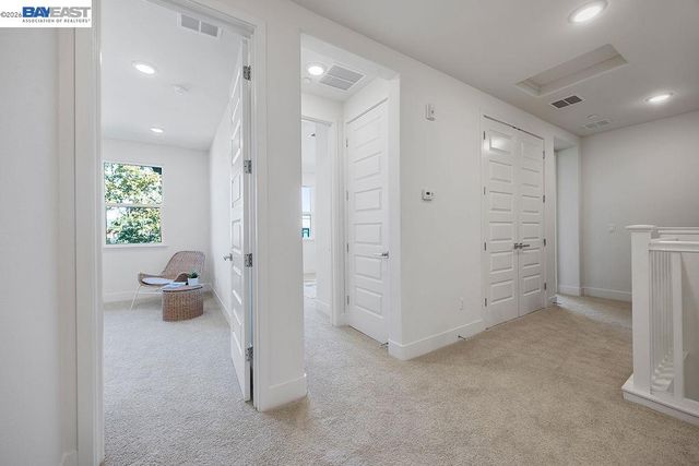 2729 5Th St, Alameda, CA 94501
