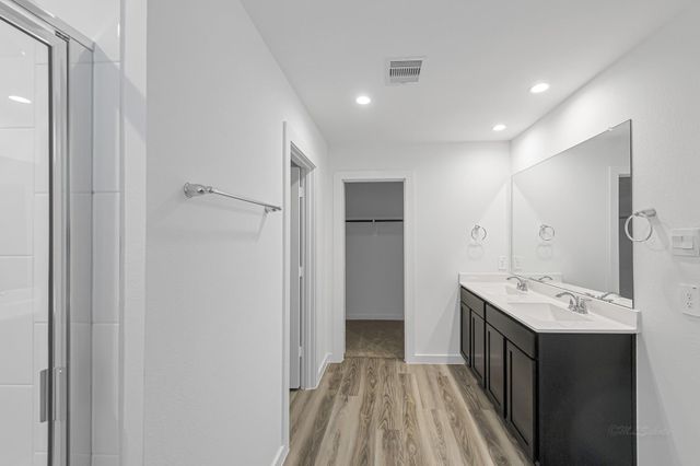 3002 Crown Gate Drive, Houston, TX 77047