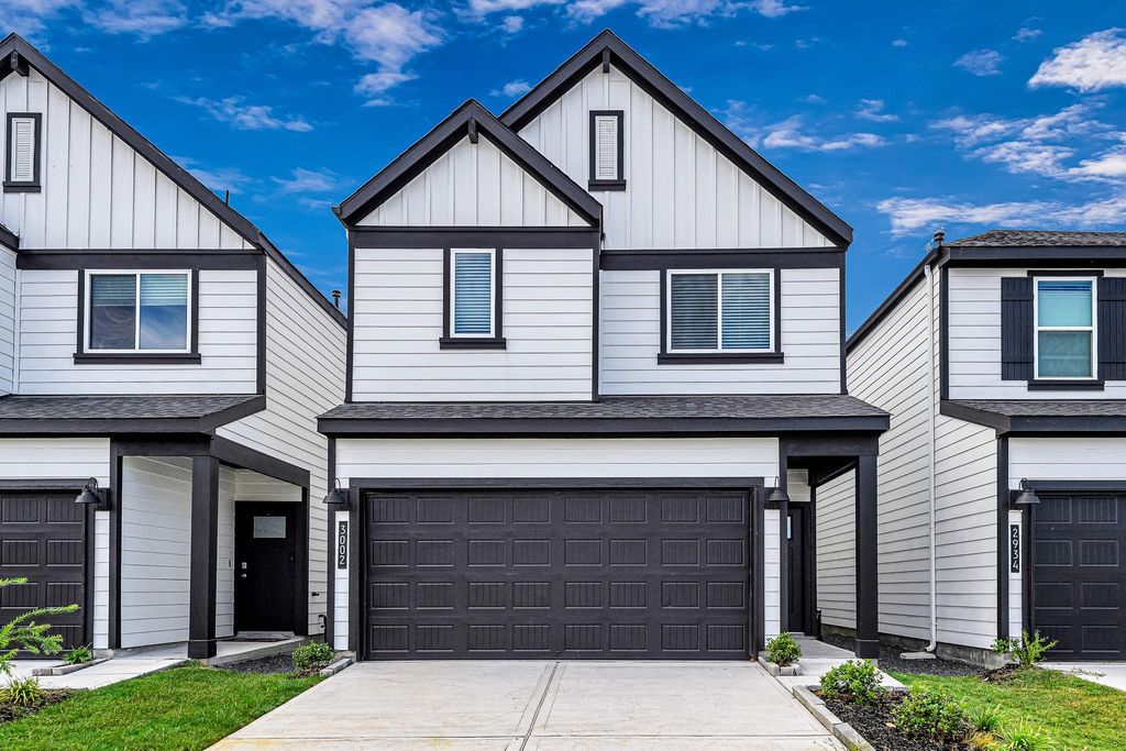 3002 Crown Gate Drive, Houston, TX 77047