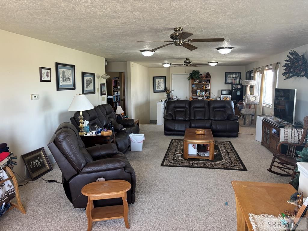 Image 15 of property listing at 194 N 3600 E, Rigby, ID 83442