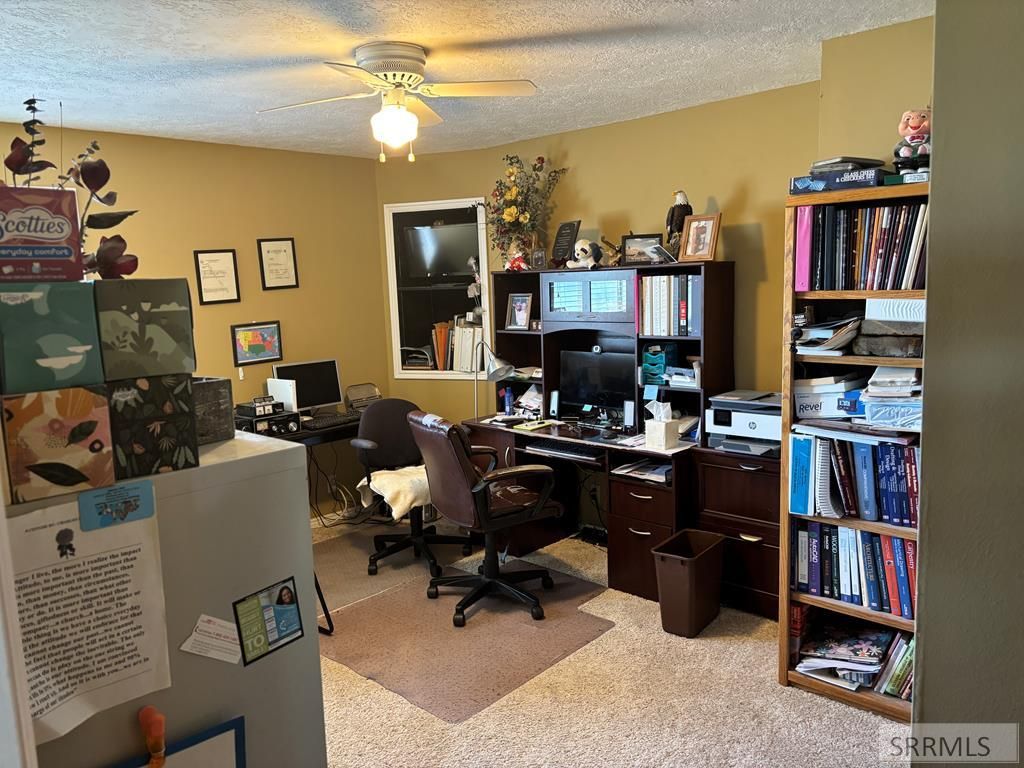 Image 18 of property listing at 194 N 3600 E, Rigby, ID 83442