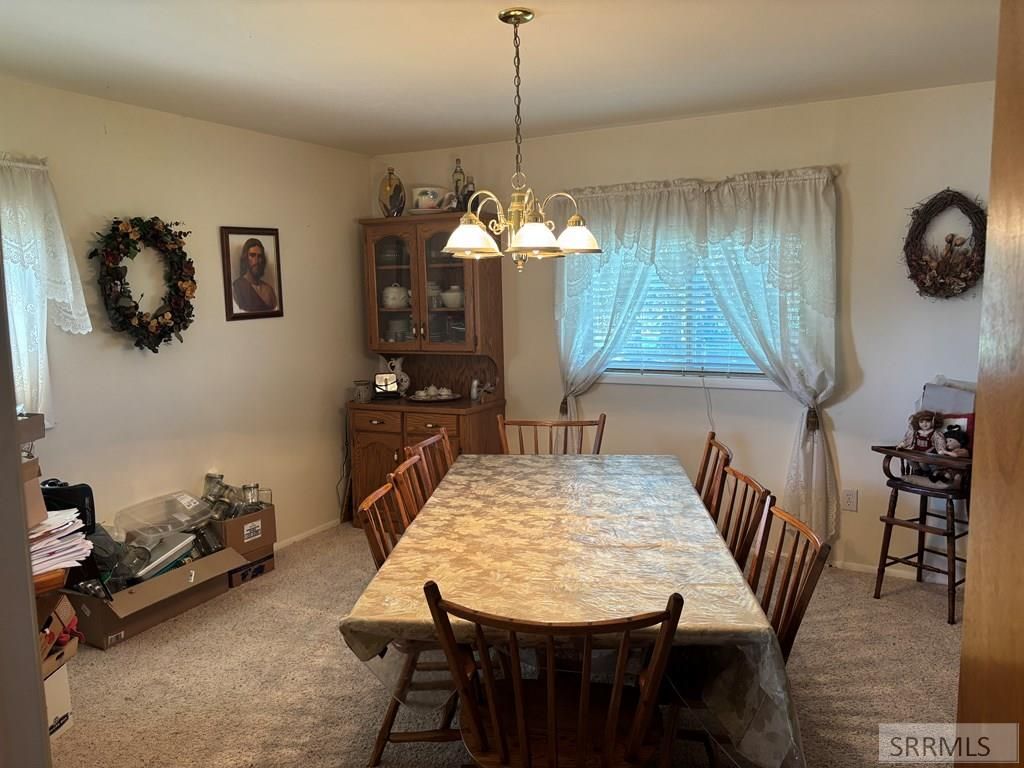 Image 9 of property listing at 194 N 3600 E, Rigby, ID 83442