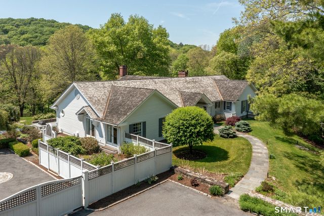47 Squire Road, Roxbury, CT 06783