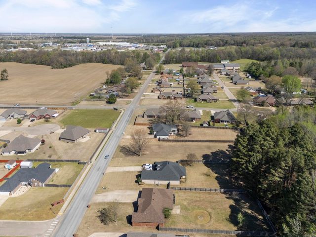 1786 N Killough Road, Wynne, AR 72396