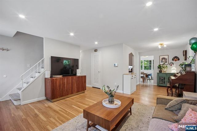 59 Delmar Avenue, Cresskill, NJ 07626