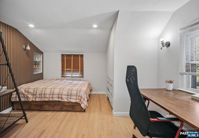 59 Delmar Avenue, Cresskill, NJ 07626