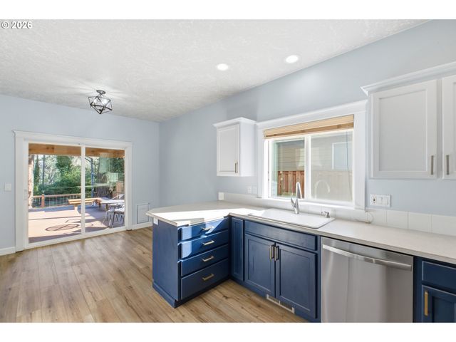 7642 TREBBER St, Keizer, OR 97303