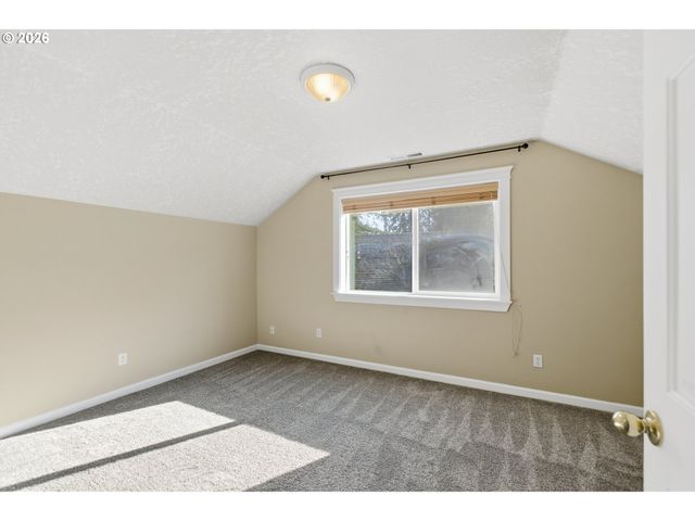 7642 TREBBER St, Keizer, OR 97303