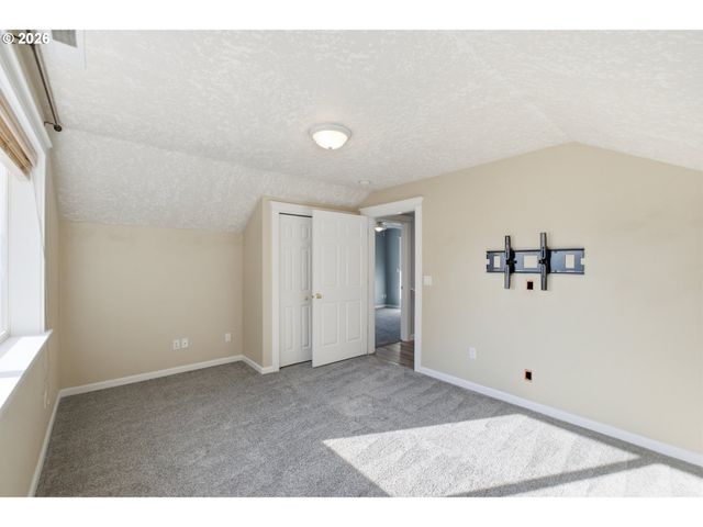 7642 TREBBER St, Keizer, OR 97303