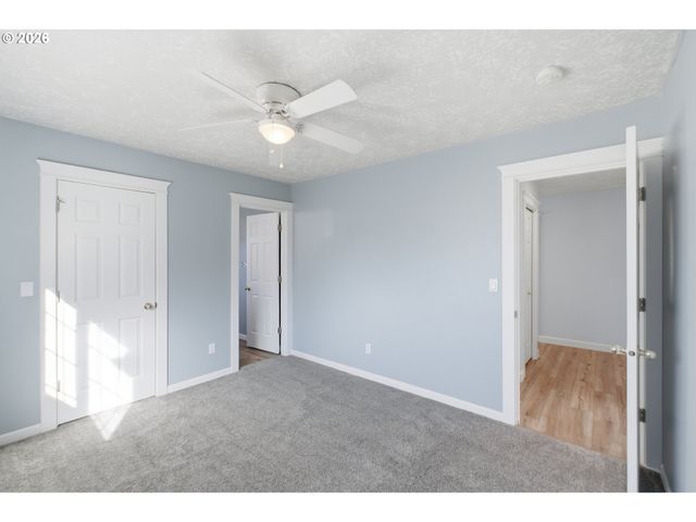 7642 TREBBER St, Keizer, OR 97303