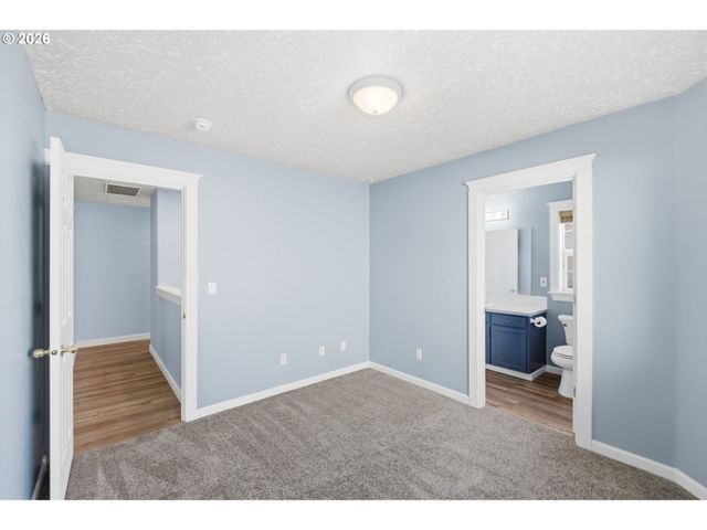 7642 TREBBER St, Keizer, OR 97303