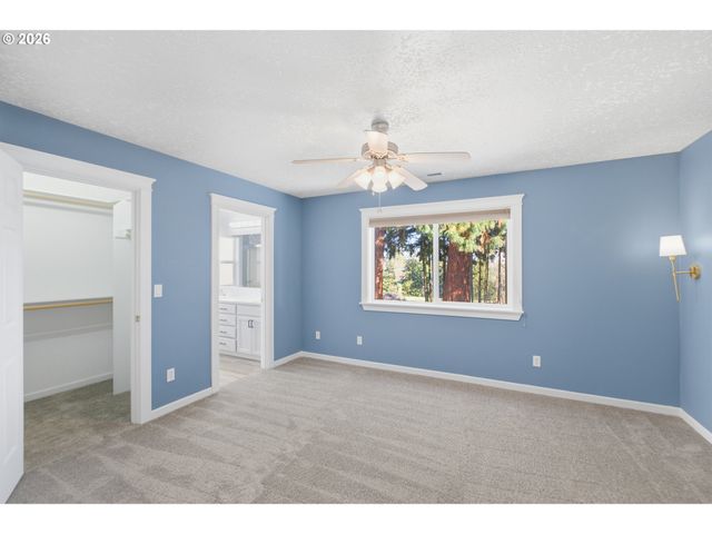 7642 TREBBER St, Keizer, OR 97303