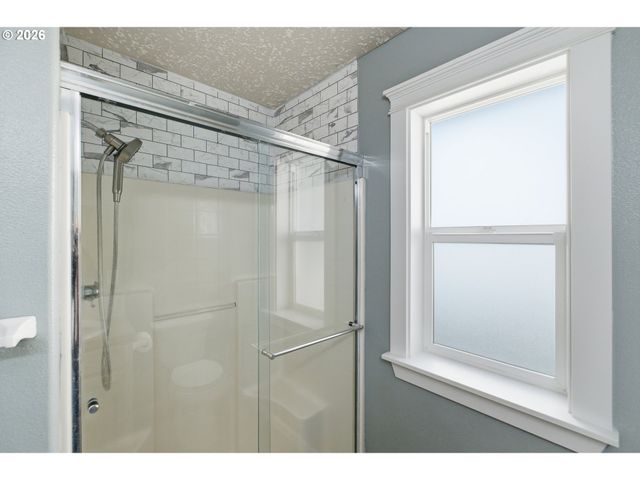 7642 TREBBER St, Keizer, OR 97303