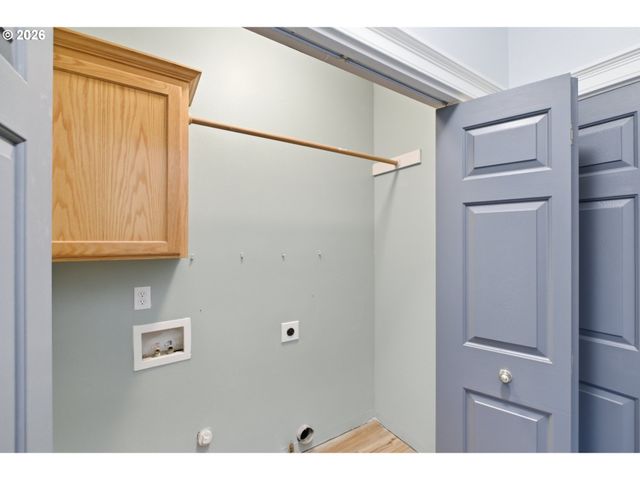 7642 TREBBER St, Keizer, OR 97303