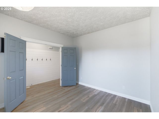 7642 TREBBER St, Keizer, OR 97303