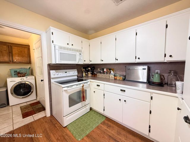 101 Brandy Run Road, Brandon, MS 39047