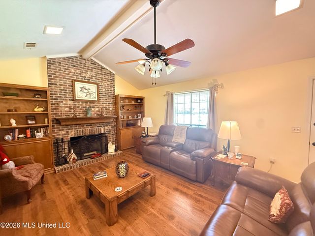101 Brandy Run Road, Brandon, MS 39047