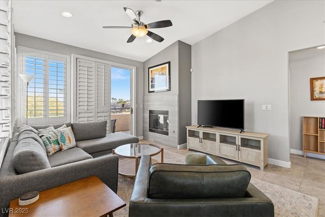 660 Peachy Canyon Circle 201, Las Vegas, NV 89144