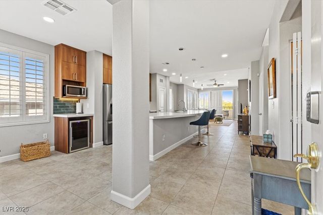 660 Peachy Canyon Circle 201, Las Vegas, NV 89144