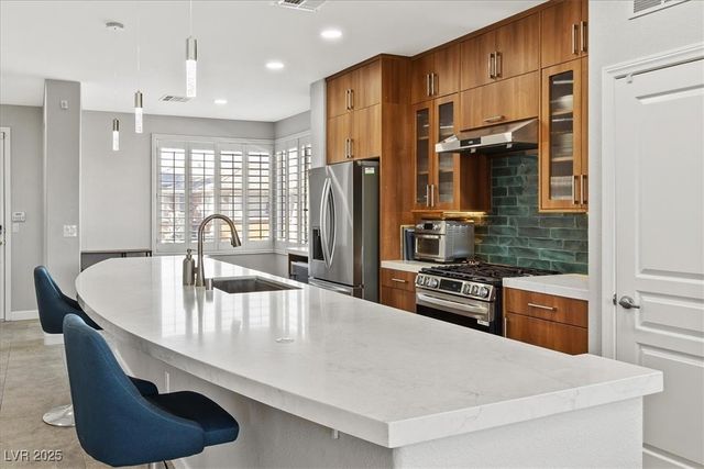 660 Peachy Canyon Circle 201, Las Vegas, NV 89144