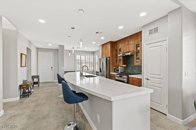 660 Peachy Canyon Circle 201, Las Vegas, NV 89144