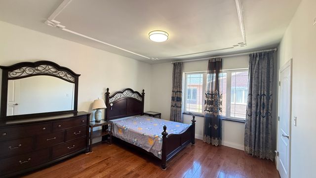 3521 S Parnell Avenue C, Chicago, IL 60609