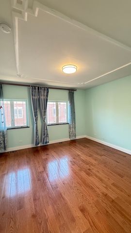 3521 S Parnell Avenue C, Chicago, IL 60609