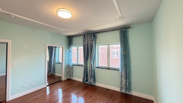3521 S Parnell Avenue C, Chicago, IL 60609