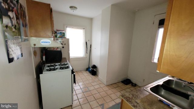 146 N 5TH ST, Reading, PA 19601