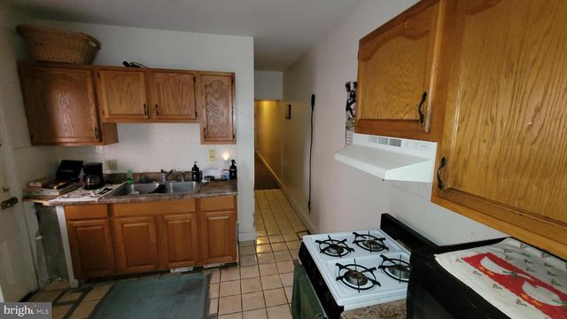 146 N 5TH ST, Reading, PA 19601