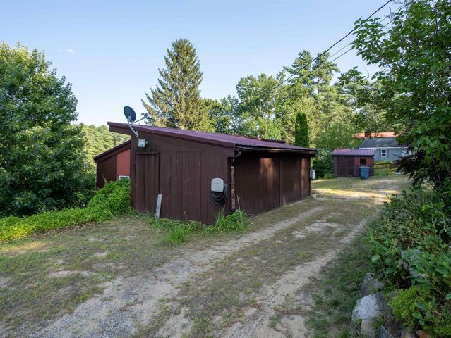 15 Fort Hill Road, Nottingham, NH 03290