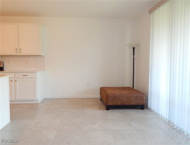 1437 Weeping Willow CT, Cape Coral, FL 33909