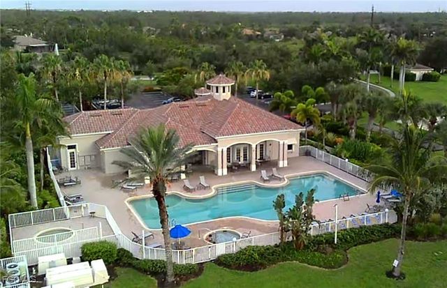 1437 Weeping Willow CT, Cape Coral, FL 33909