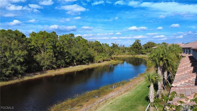 1437 Weeping Willow CT, Cape Coral, FL 33909