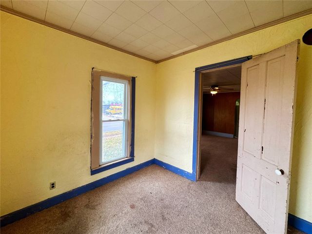 2540 8th Avenue, Marion, IA 52302