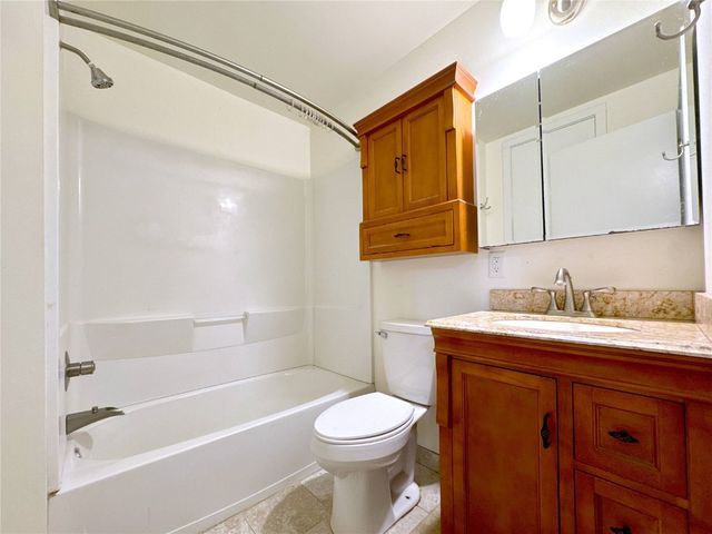 2540 8th Avenue, Marion, IA 52302