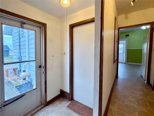 2540 8th Avenue, Marion, IA 52302