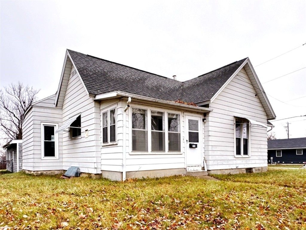 2540 8th Avenue, Marion, IA 52302