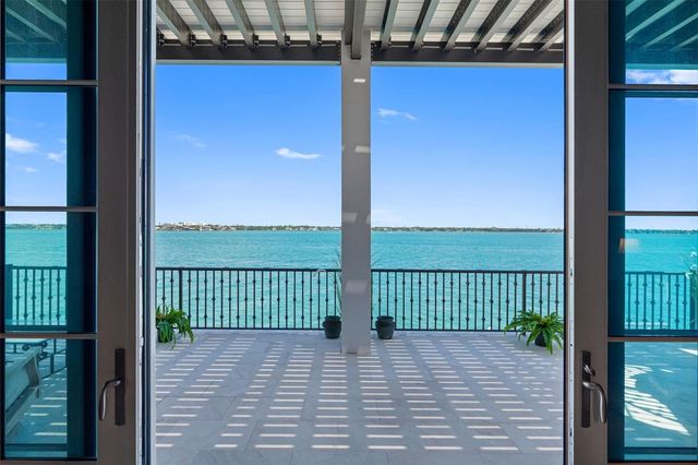 487 MEADOW LARK DR, Sarasota, FL 34236